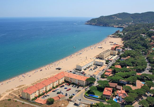 House in Pals - Pals Haus - Pool, parking and with Sat TV House in Pals - Pals Haus - Pool, parking and with Sat TV