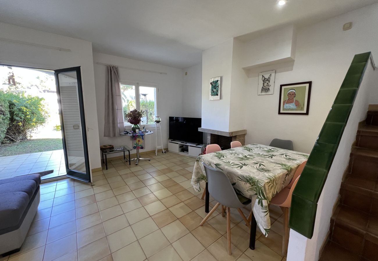 House in Pals - Pals Haus - Pool, parking and with Sat TV