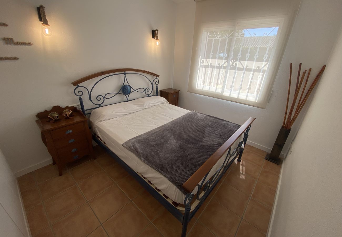House in Torroella de Montgri - Daró 2D 167 - Community pool, corner house, A/C