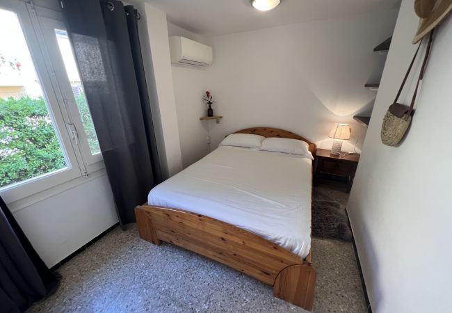Apartment in Torroella de Montgri - El Perdal Downstairs - Aircon. Wi-Fi, BBQ