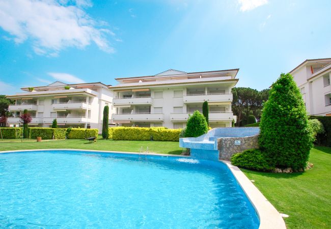 Apartment in Pals - Green Mar 403 - Penthouse with A/C, pool and parking Apartment in Pals - Green Mar 403 - Penthouse with A/C, pool and parking