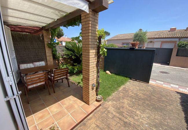 House in Torroella de Montgri - Daró 2D 163 - A/C and pool House in Torroella de Montgri - Daró 2D 163 - A/C and pool