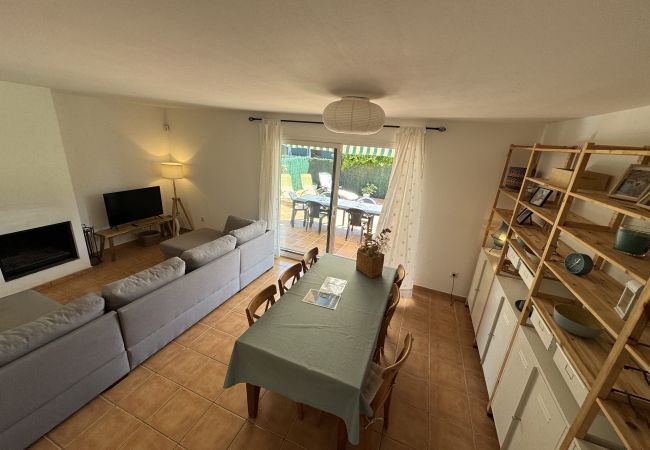 House in Torroella de Montgri - Daró 3D 49 - modern, pool, corner house, 250m from the beach House in Torroella de Montgri - Daró 3D 49 - modern, pool, corner house, 250m from the beach