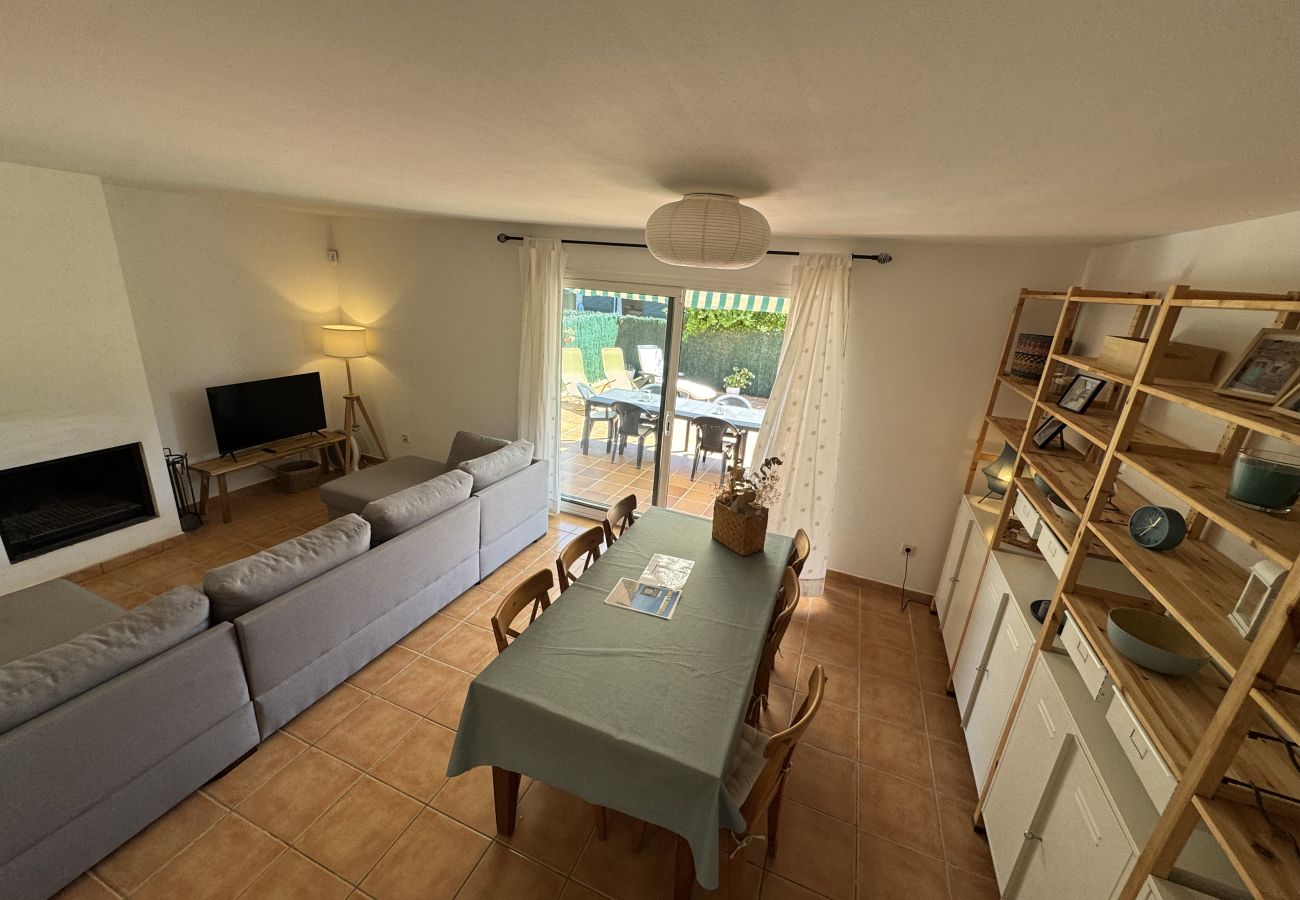 House in Torroella de Montgri - Daró 3D 49 - modern, pool, corner house, 250m from the beach