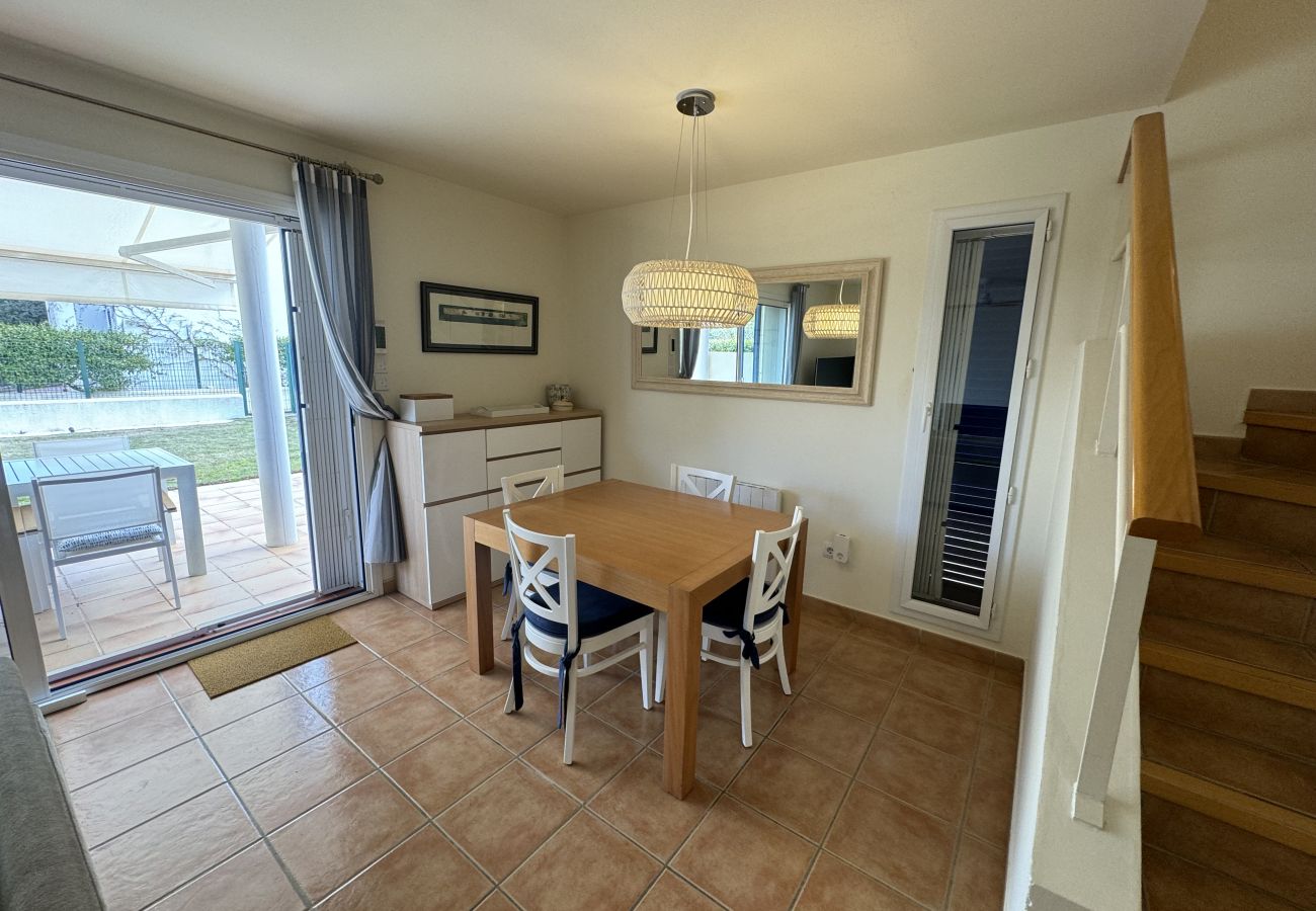 Townhouse in Torroella de Montgri - Les Dunes 107 - 60 m from the beach, aircon,  pool and garden