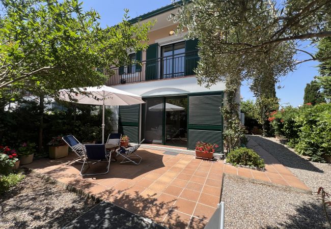  in Torroella de Montgri - Daró 3D 03 Corner house with air conditioning, pool, close to the beach