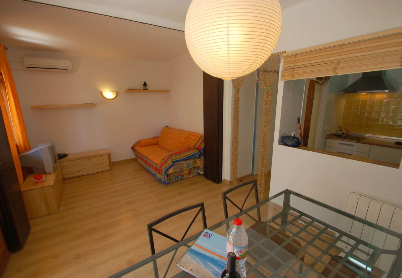 Apartment in Torroella de Montgri - Apartment near the beach
