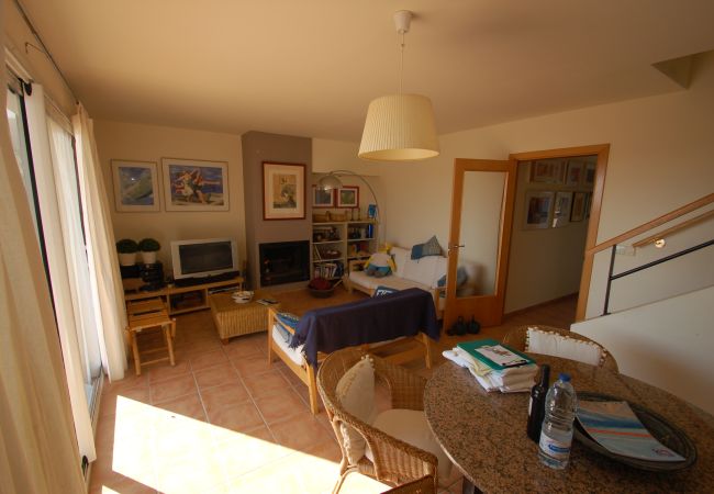 Semi-detached house in Torroella de Montgri - House 9 on the seafront with pool
