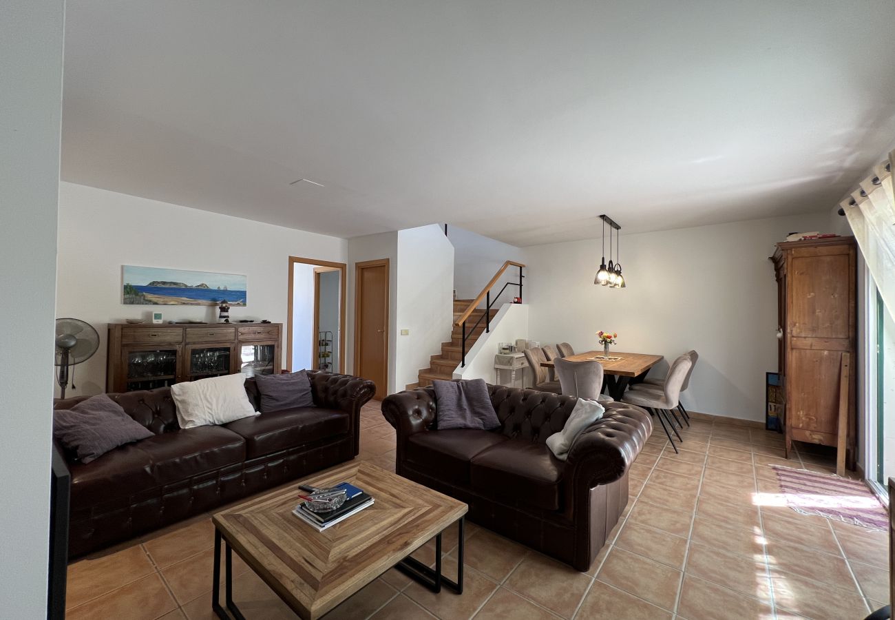 Terraced House in Torroella de Montgri - Corner house with comunity pool (nª 50)