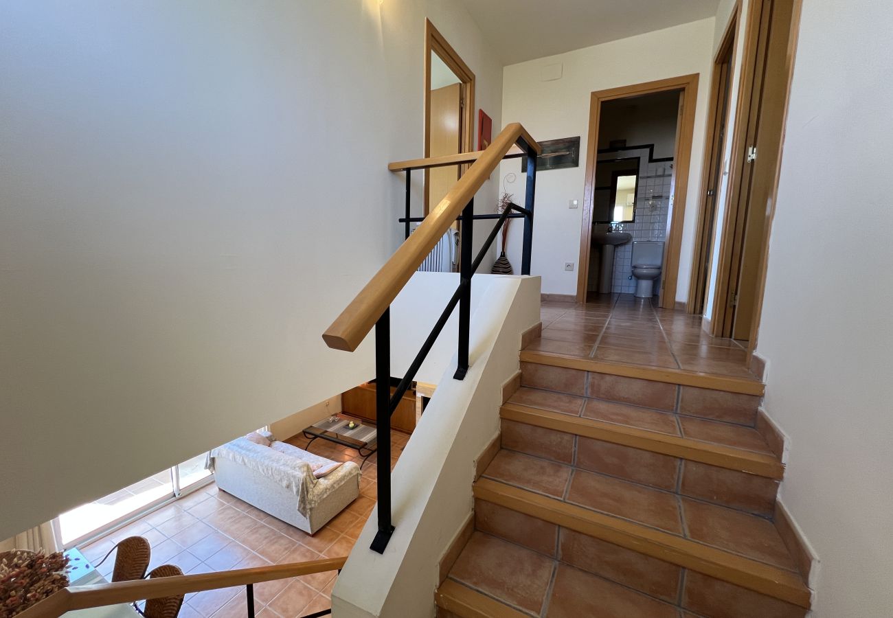 Terraced House in Torroella de Montgri - Corner house just steps from the beach (Tourist license)