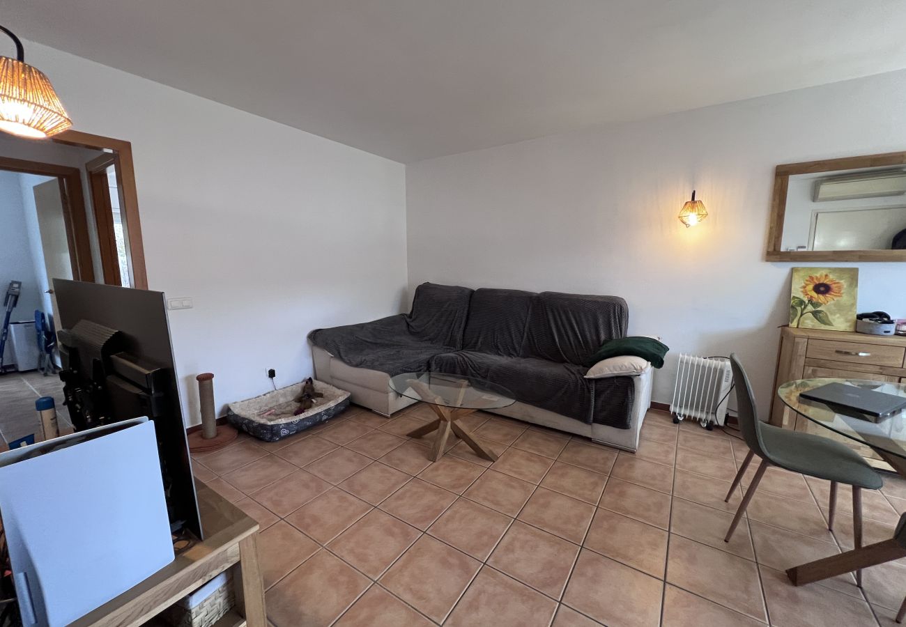 Villa in Torroella de Montgri - Semi-detached house for sale on Calle Pinsà, 155