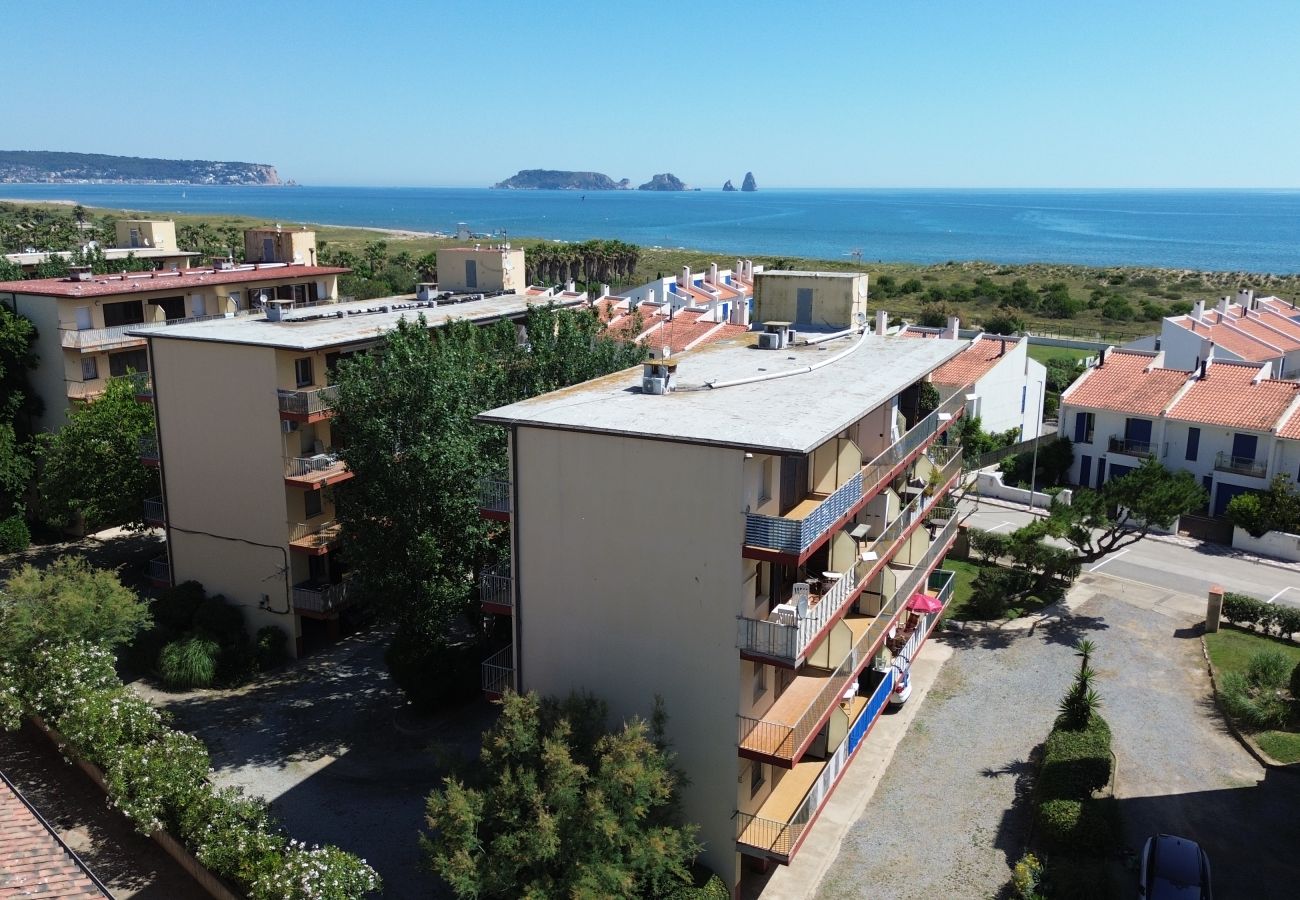 Apartment in Torroella de Montgri - Mare Nostrum 334 - Apartment with Parking and Terrace near the Beach